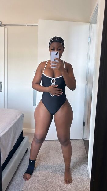 Zuludoll69 image