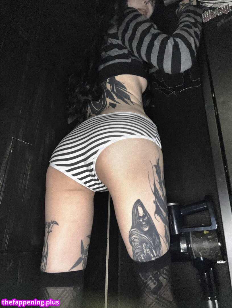 x3m_0x77_void / yl0_o / zzem.zzem Фото обнажённых OnlyFans #30